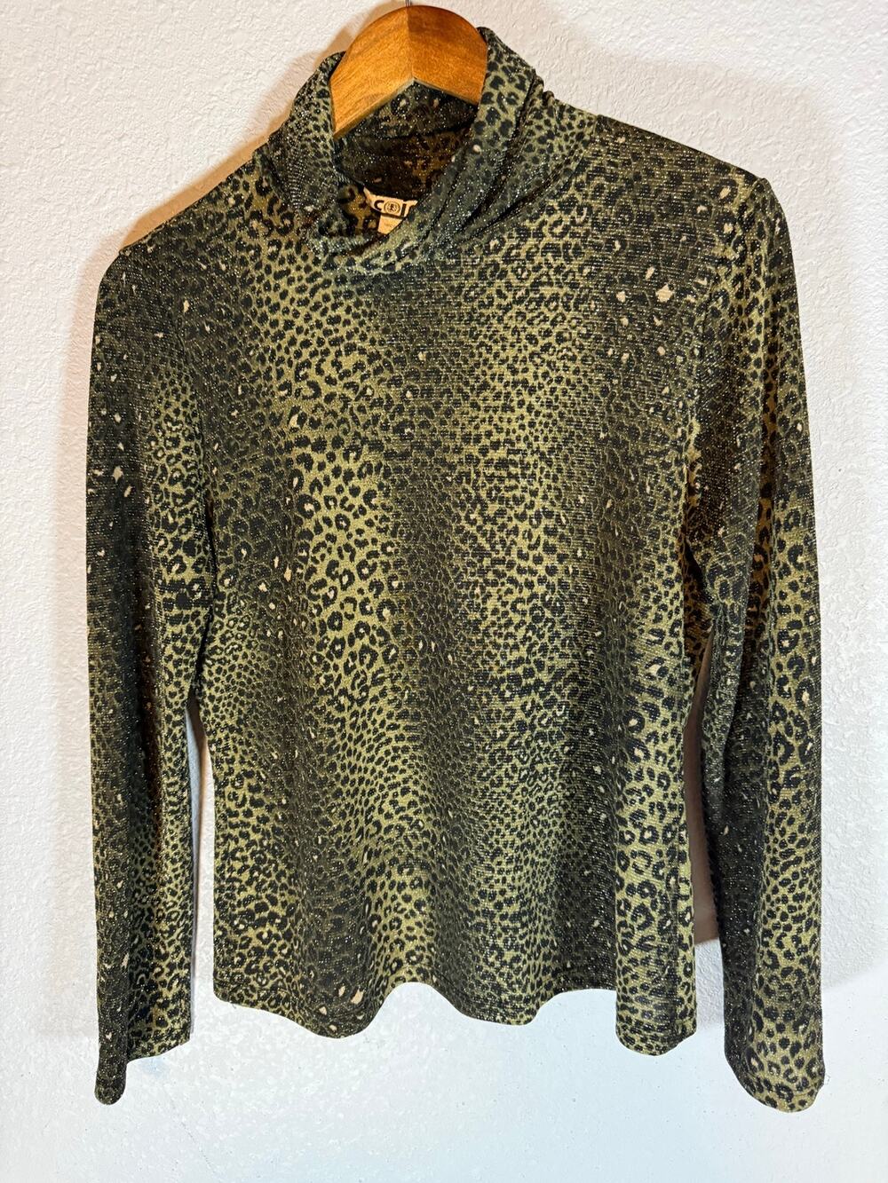 COIN Women’s Large Metallic Leopard Print Cowl Neck Long Sleeve Top
